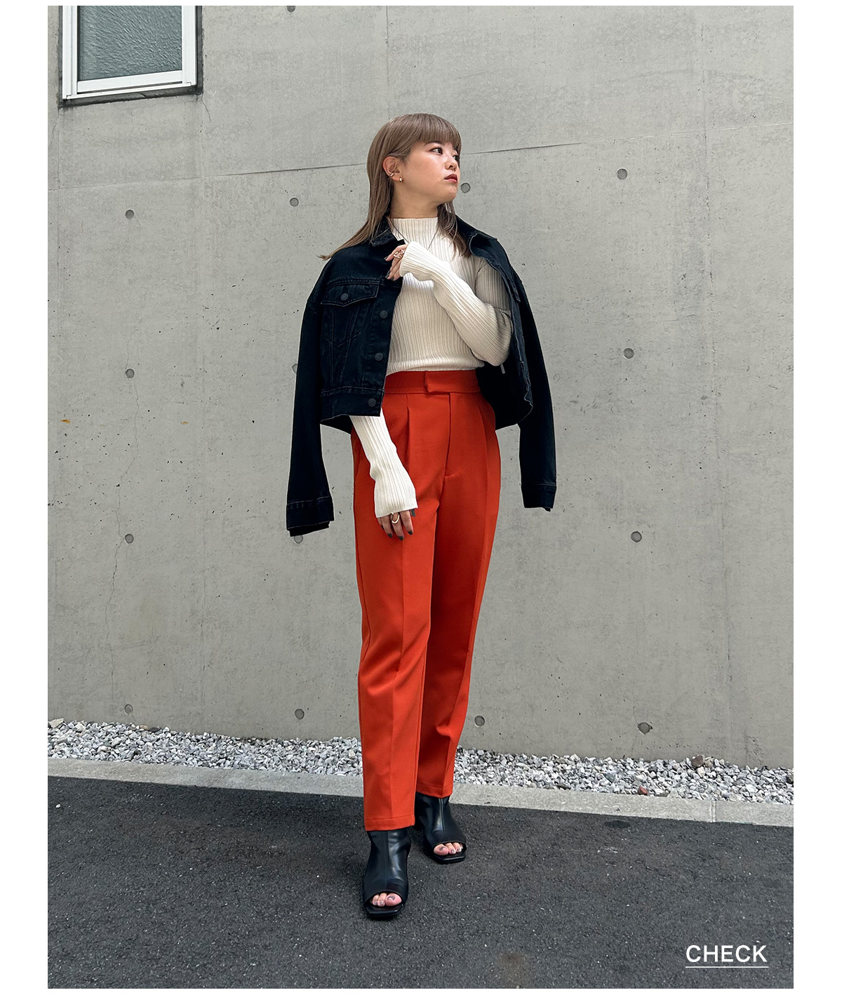 VENUS TAPERED PANTS［STAFF SNAP］／AZUL BY MOUSSY