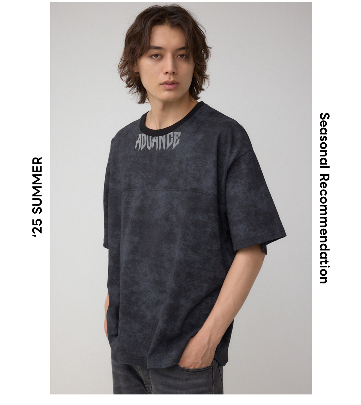 ムラ柄ロゴプリントTシャツ