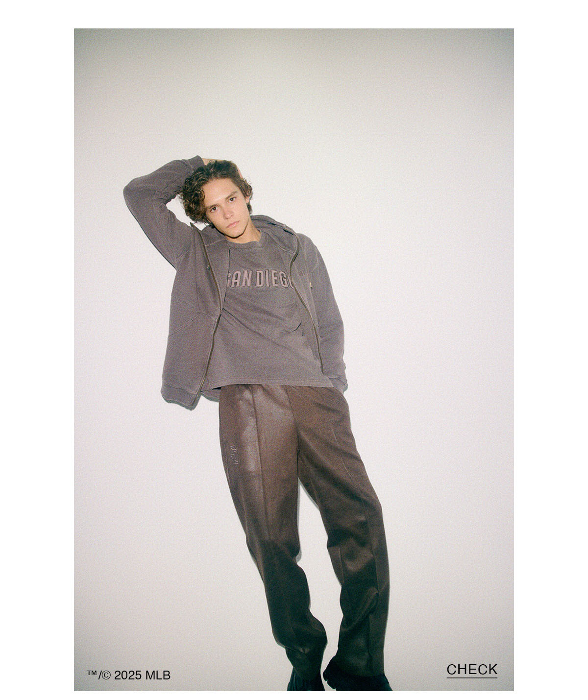 AZUL BY MOUSSY | MLB