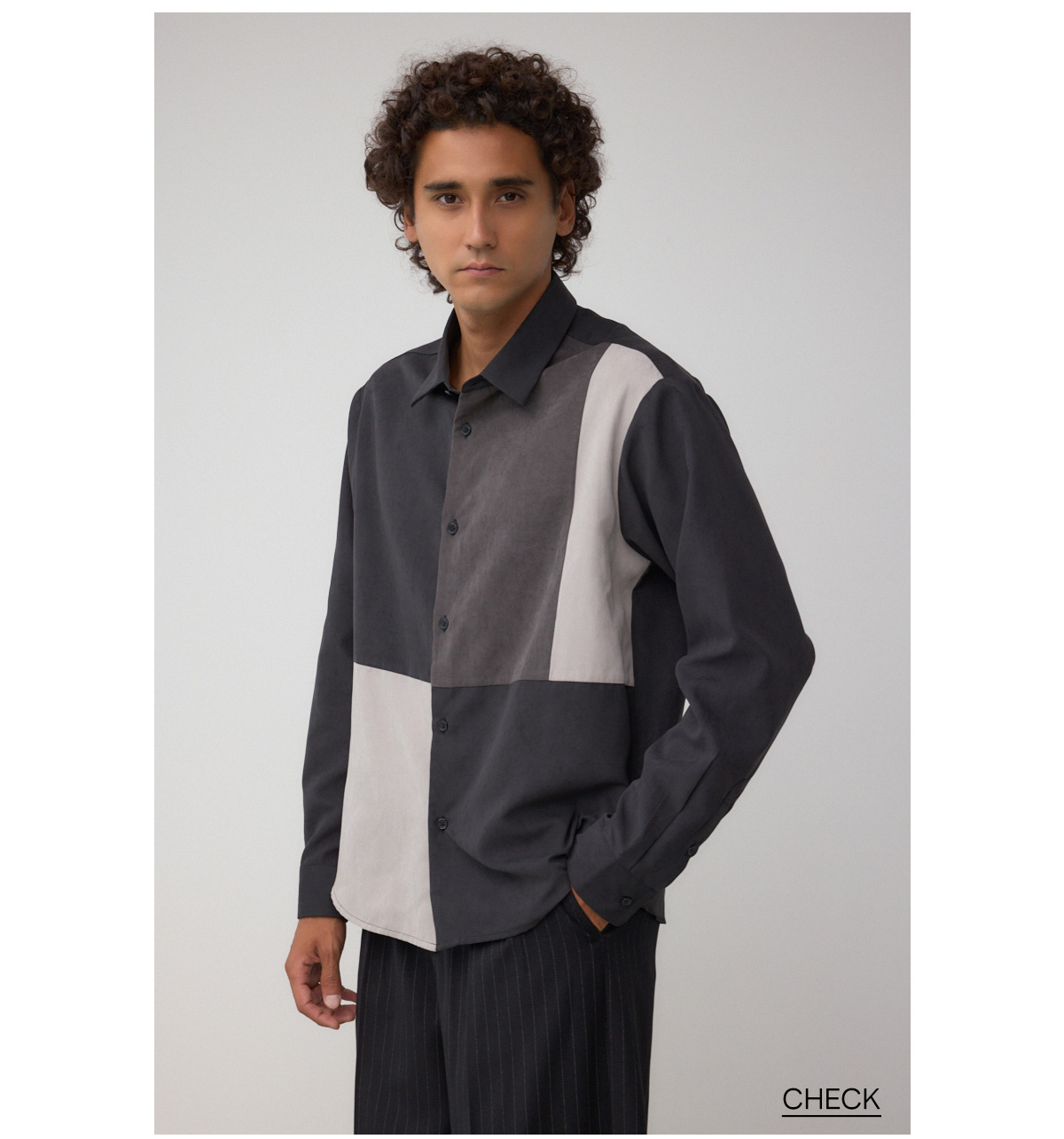 パネルスウィッチングフェイクスウェードシャツ