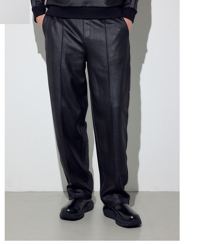 AZUL BY MOUSSY（アズールバイマウジー） | MUST HAVE ITEM | January ／ New Arrivals for MEN