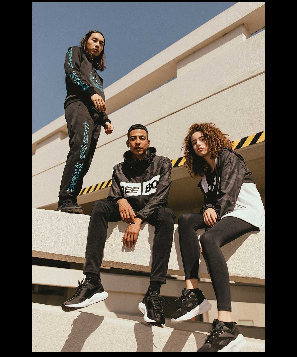 AZUL BY MOUSSY（アズールバイマウジー）公式通販サイト