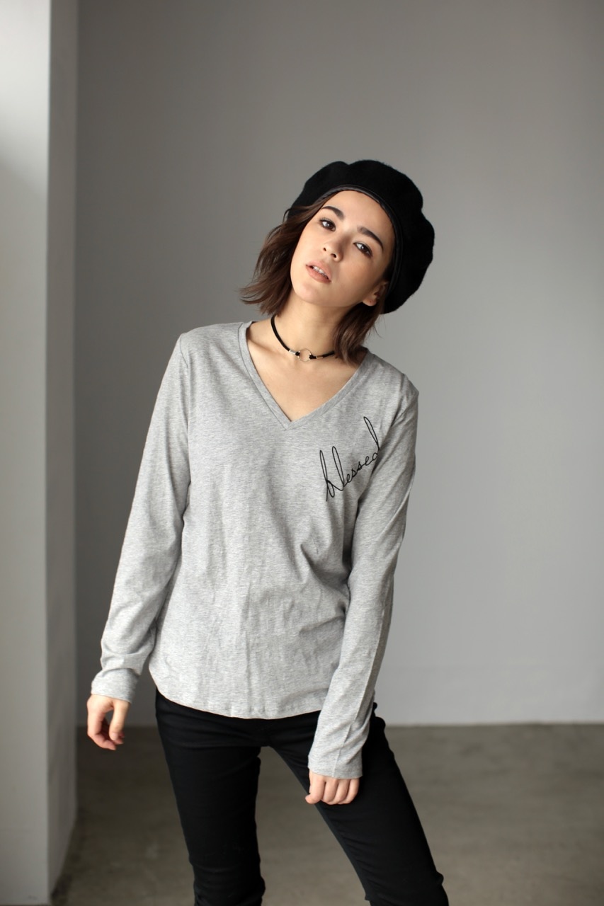 モダンファッションスタイル 最高v ネック ロン T レディース