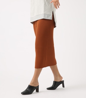 BUTTON RIB KNIT SKIRT