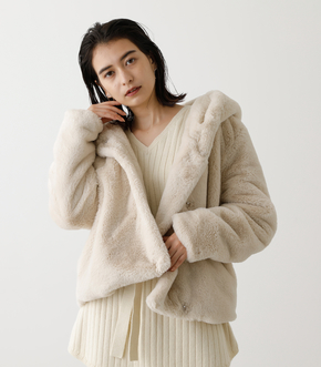 【1月9日(火)8:59まで期間限定価格】FLUFFY HOODIE SHORT COAT/フラッフィーフーディショートコート【MOOK53掲載  90009】