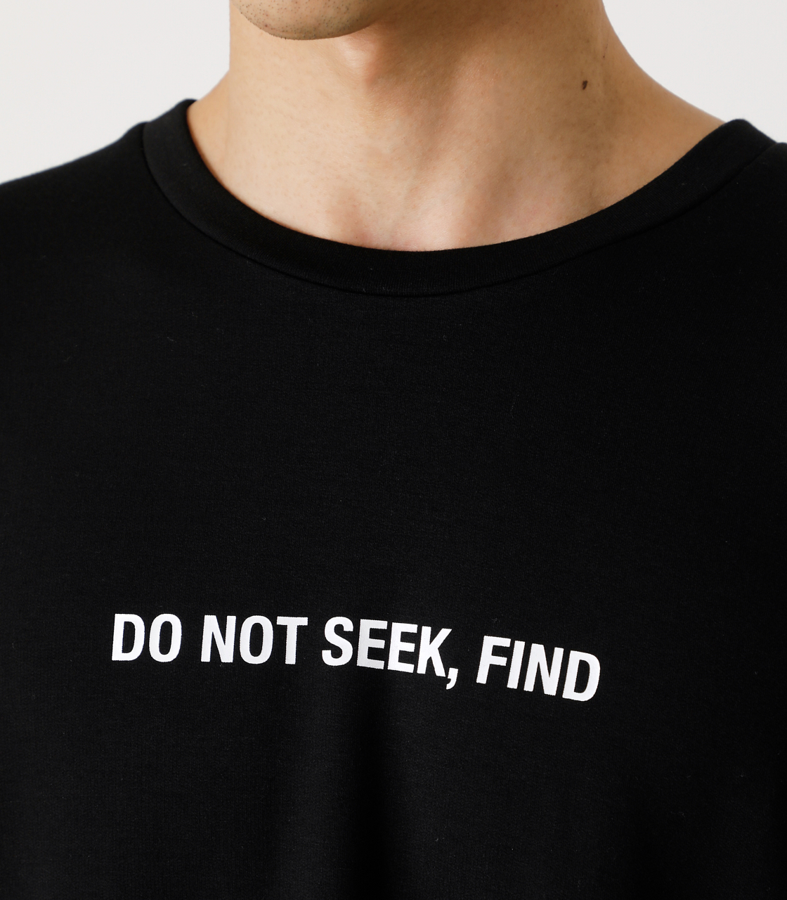 Do Not Seek Find Room Tee ドゥノットシークファインドルームtシャツ Azul By Moussy アズールバイマウジー 公式通販サイト