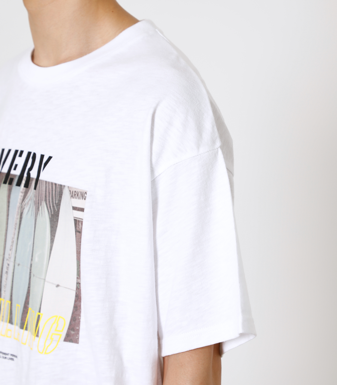 Every Chilling Photo Tee エブリーチリングフォトtシャツ Azul By Moussy アズールバイマウジー 公式通販サイト