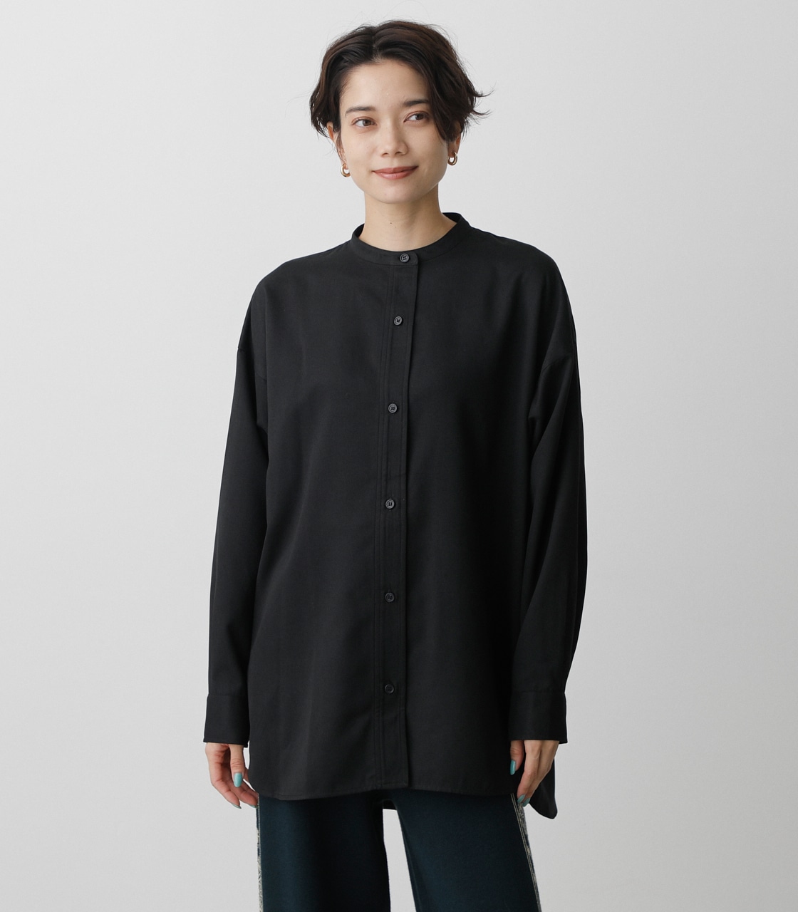 BAND NECK BACK SLIT SHIRT/バンドネックバックスリットシャツ｜AZUL