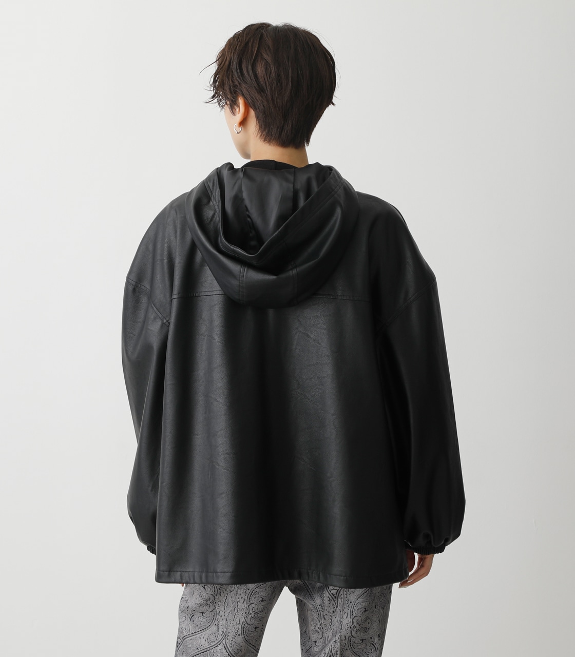 【5月18日(土)23:59まで期間限定価格】FAUX LEATHER HOODIE 