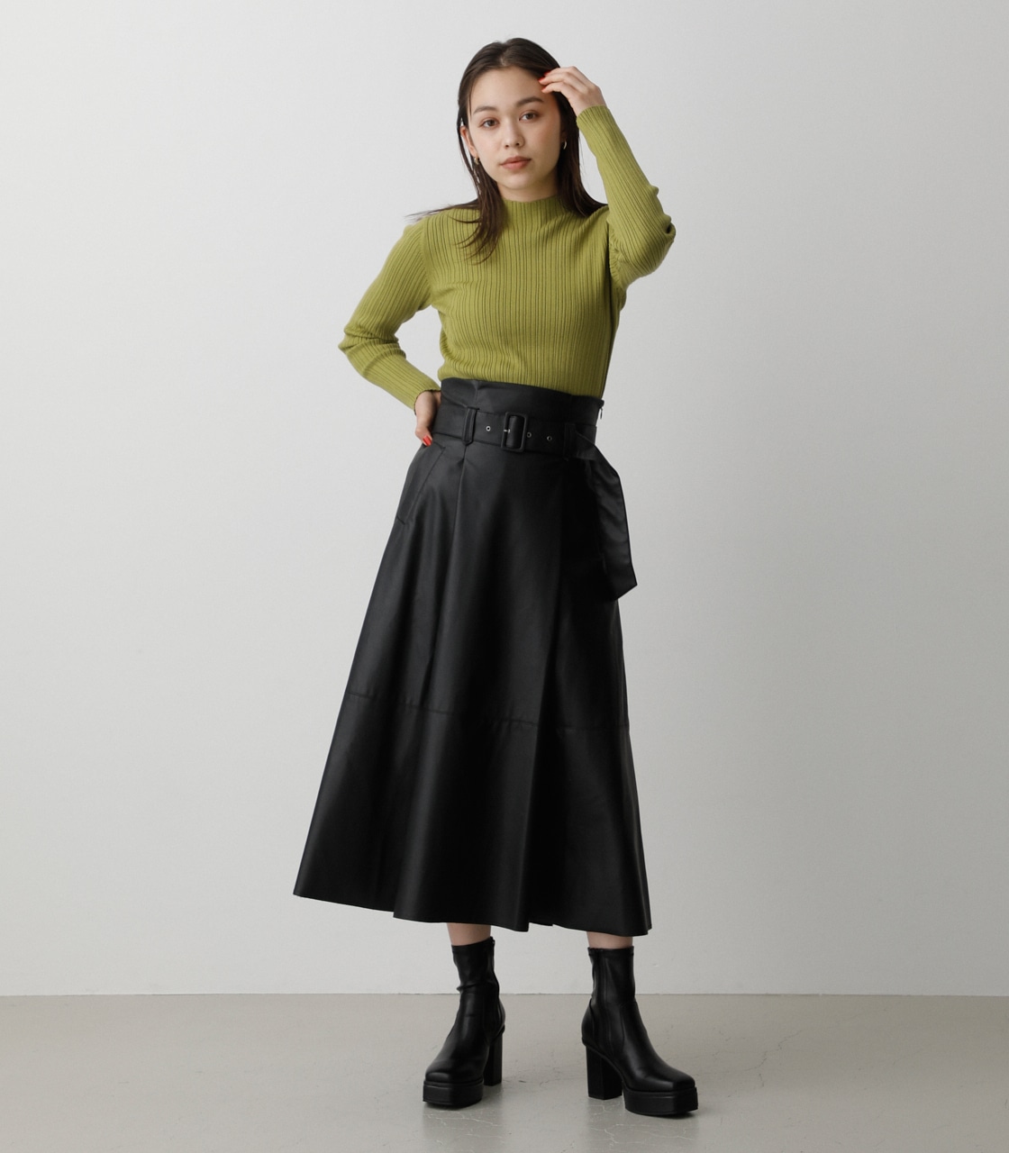 FAUX LEATHER HIGH WAIST SKIRT/フェイクレザーハイウエストスカート 詳細画像 BLK 4