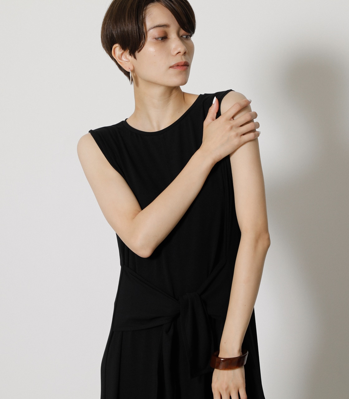 ICE CLEAN FRONT TIE ONEPIECE/アイスクリーンフロントタイワンピース 詳細画像 BLK 2