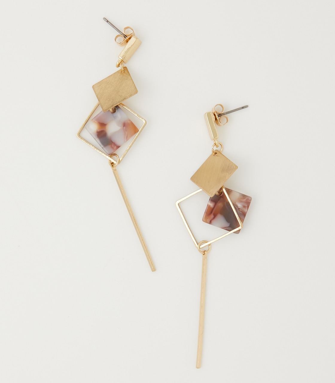MARBLE×SQUARE METAL EARRINGS/MARBLE×SQUAREメタルピアス｜AZUL BY MOUSSY（アズールバイマウジー ）公式通販サイト