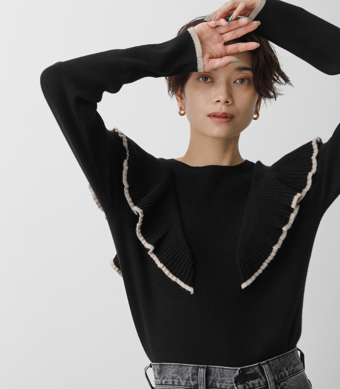 FRONT FRILLED KNIT TOPS/フロントフリルニットトップス 詳細画像 BLK 3