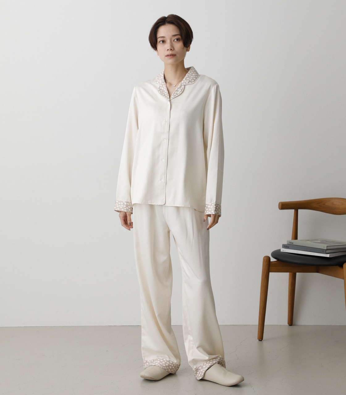 T/H SATIN PIPING PAJAMAS/T/Hサテンパイピングパジャマ 詳細画像 O/WHT 1