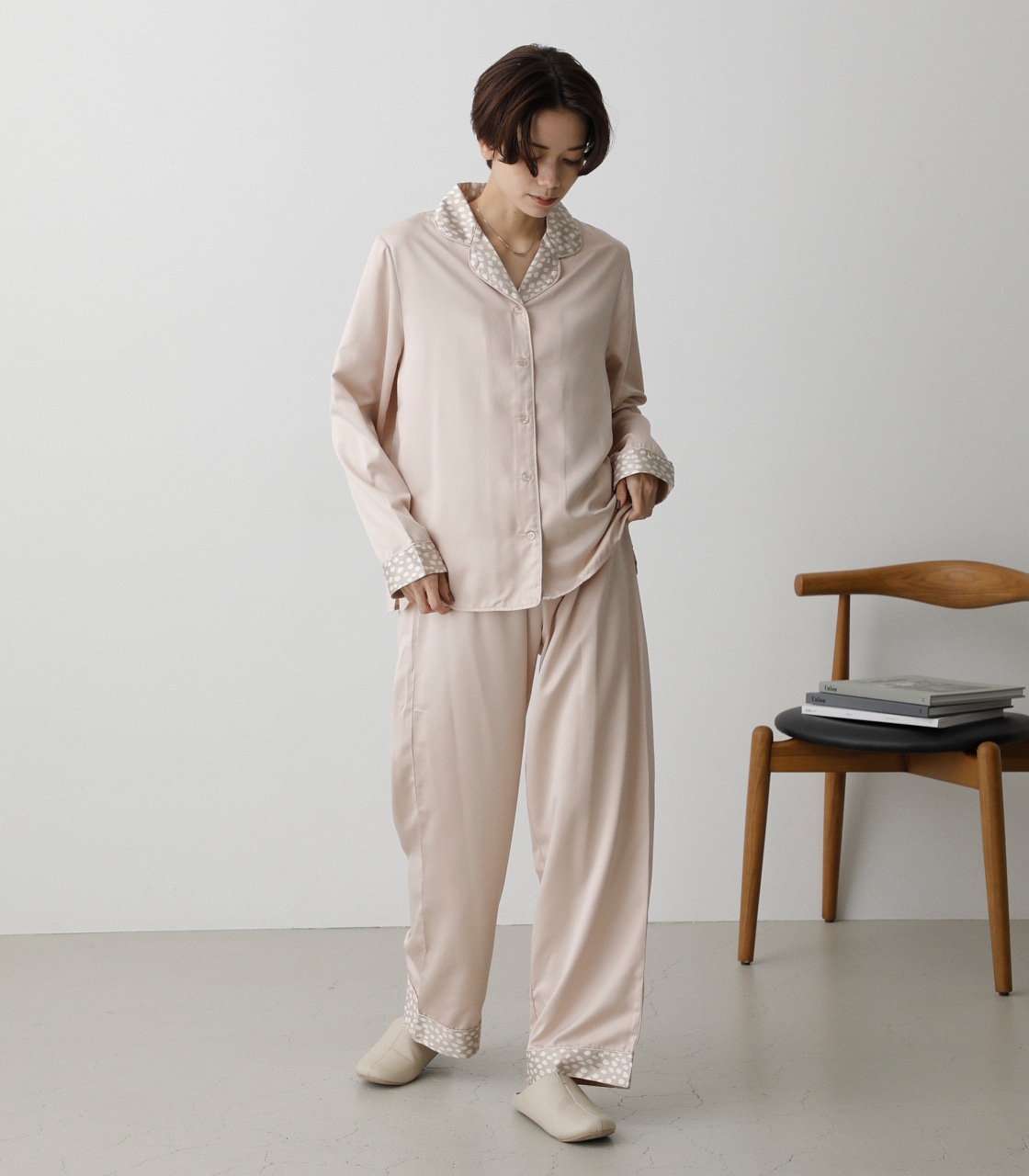 T/H SATIN PIPING PAJAMAS/T/Hサテンパイピングパジャマ 詳細画像 L/BEG 2