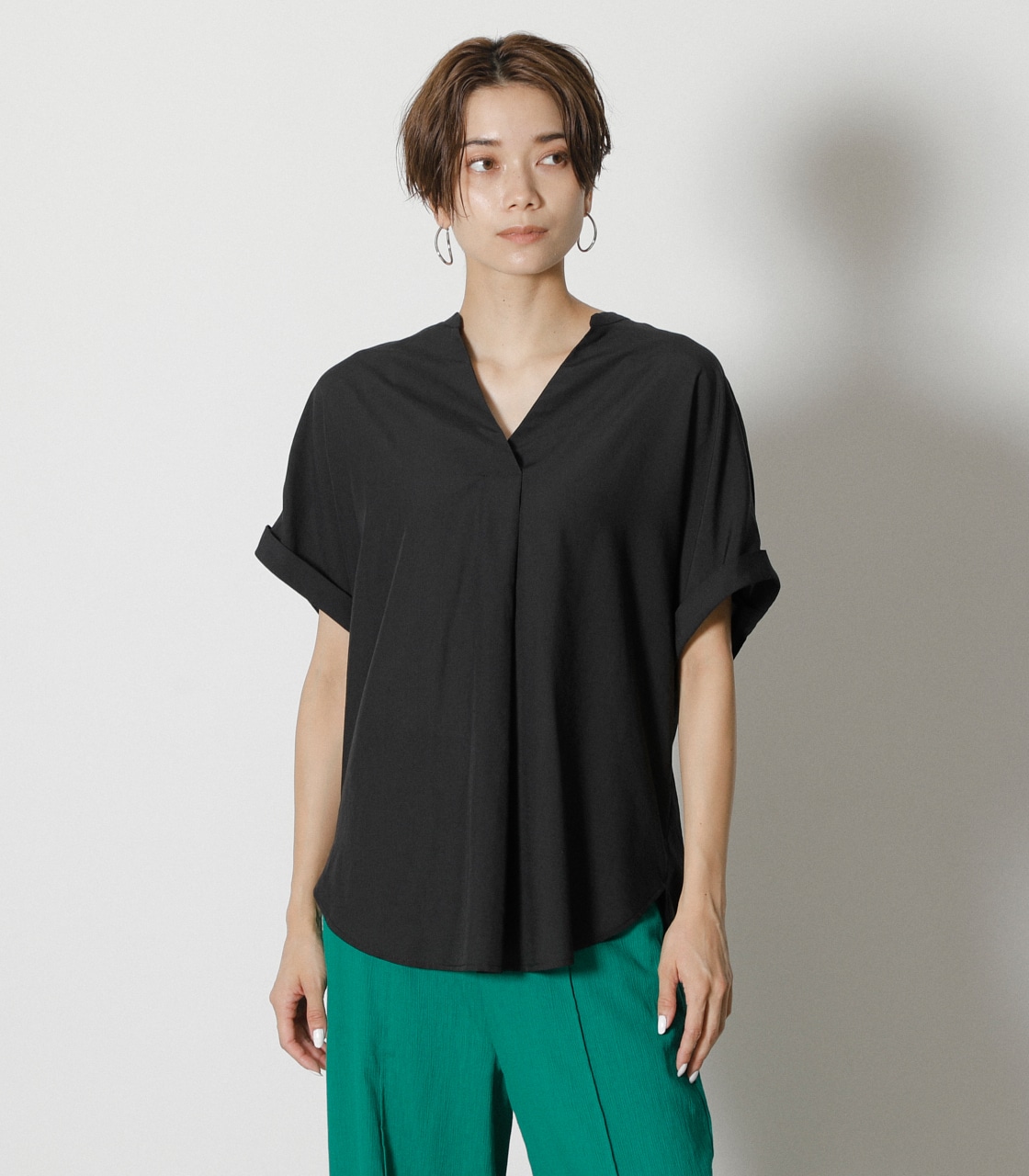 BACK TWIST SKIPPER BLOUSE/バックツイストスキッパーブラウス