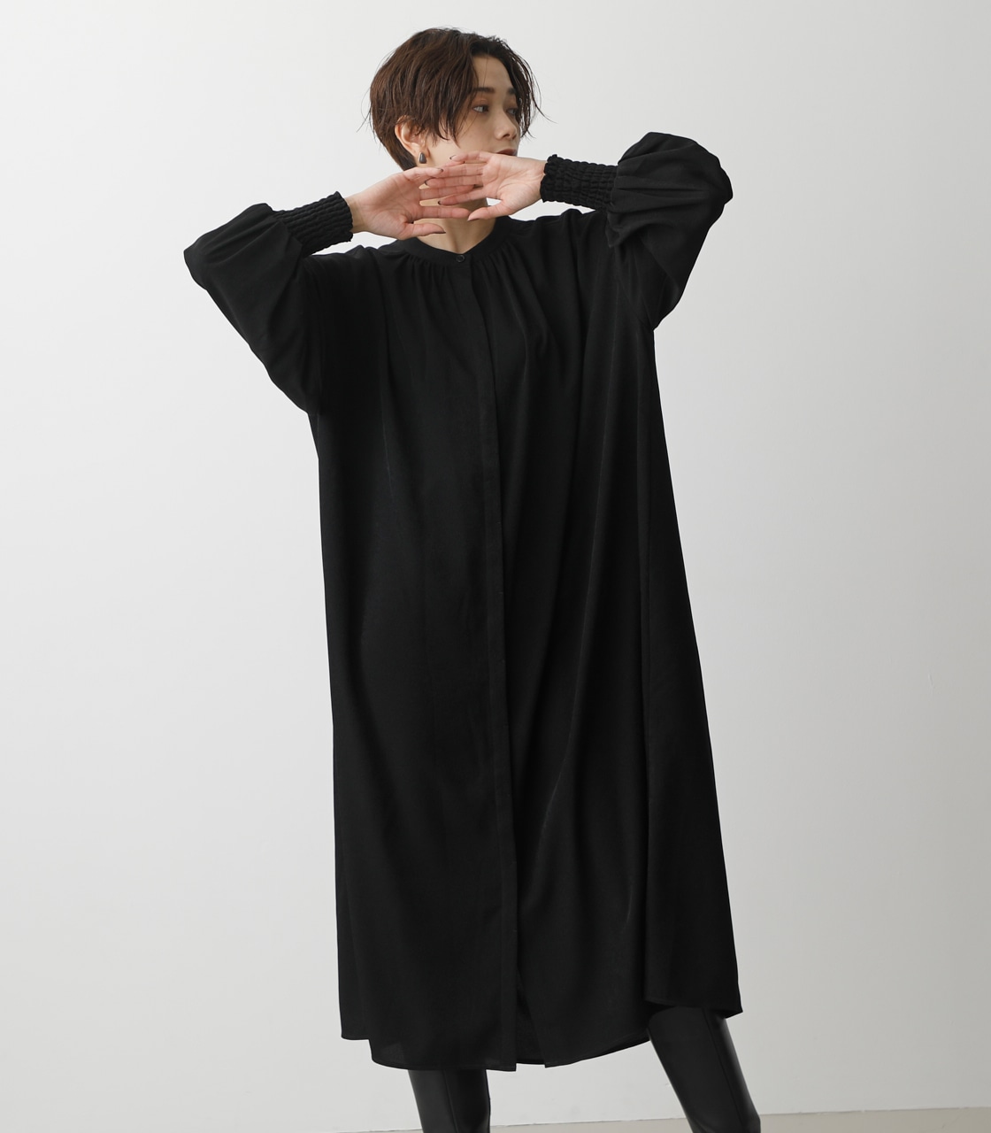 SLEEVE GATHER VOLUME ONEPIECE/スリーブギャザーボリュームワンピース