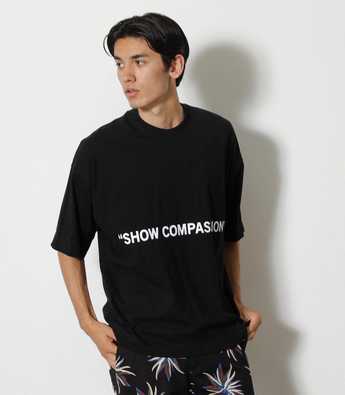 WEi SHOW-CON Tシャツ XL ショーコン www.iqueideas.in