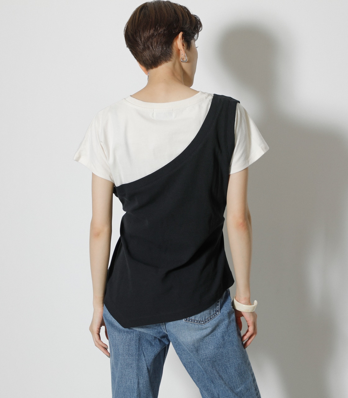 FAKE LAYERED ONE SHOULDER TOPS/フェイクレイヤードワンショルダートップス｜AZUL BY MOUSSY（アズール
