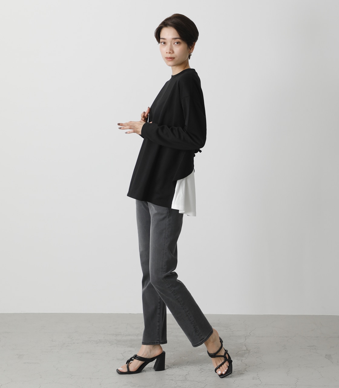 BACK LAYERED DOCKING TOPS/バックレイヤードドッキングトップス