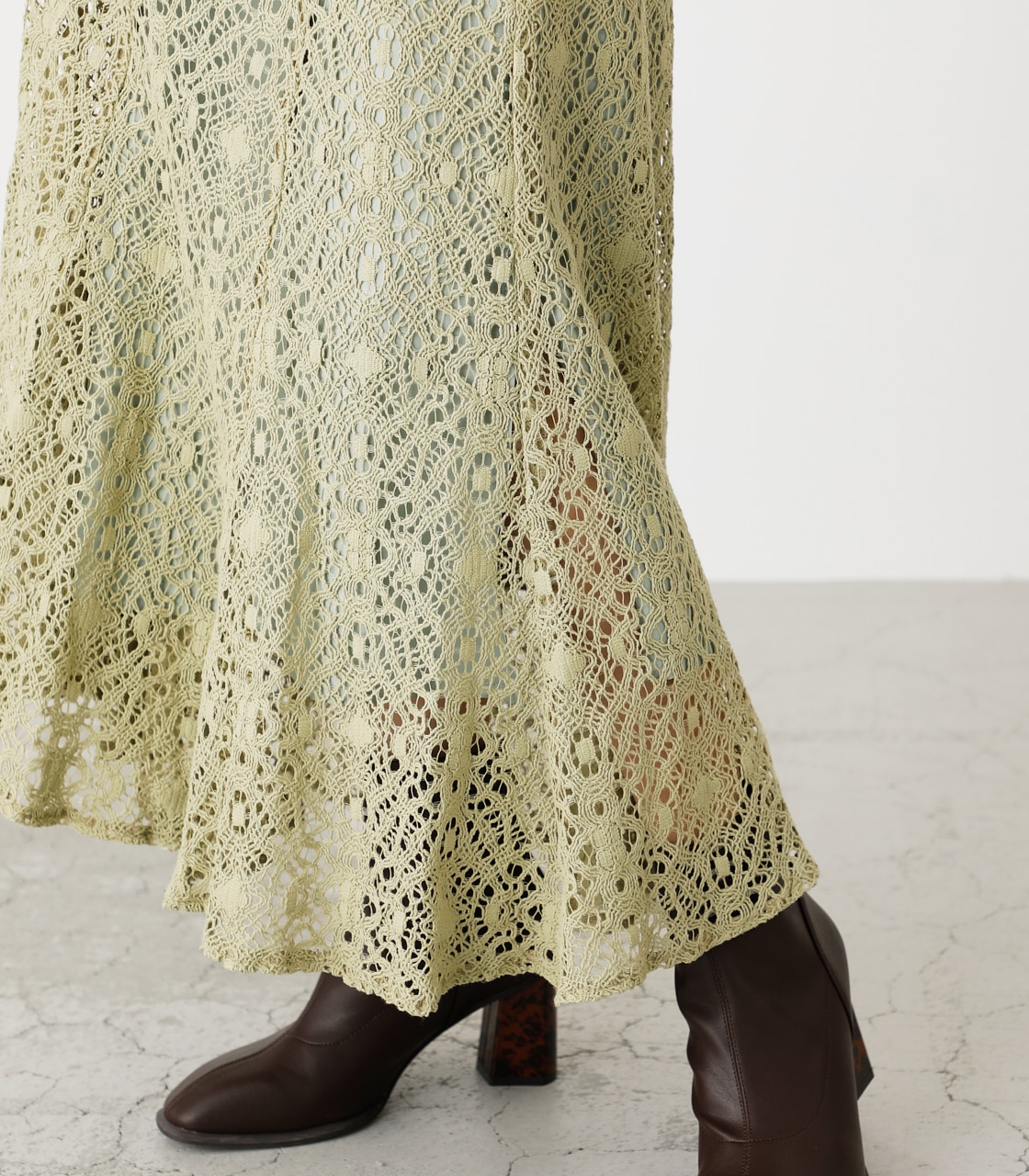 LACE NARROW SKIRT/レースナロースカート 詳細画像 LIME 10