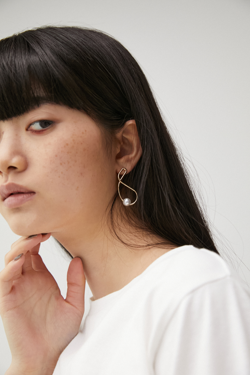 NUANCE FAUX PEARL EARRINGS/ニュアンスフェイクパールピアス 詳細画像 L/GLD 6