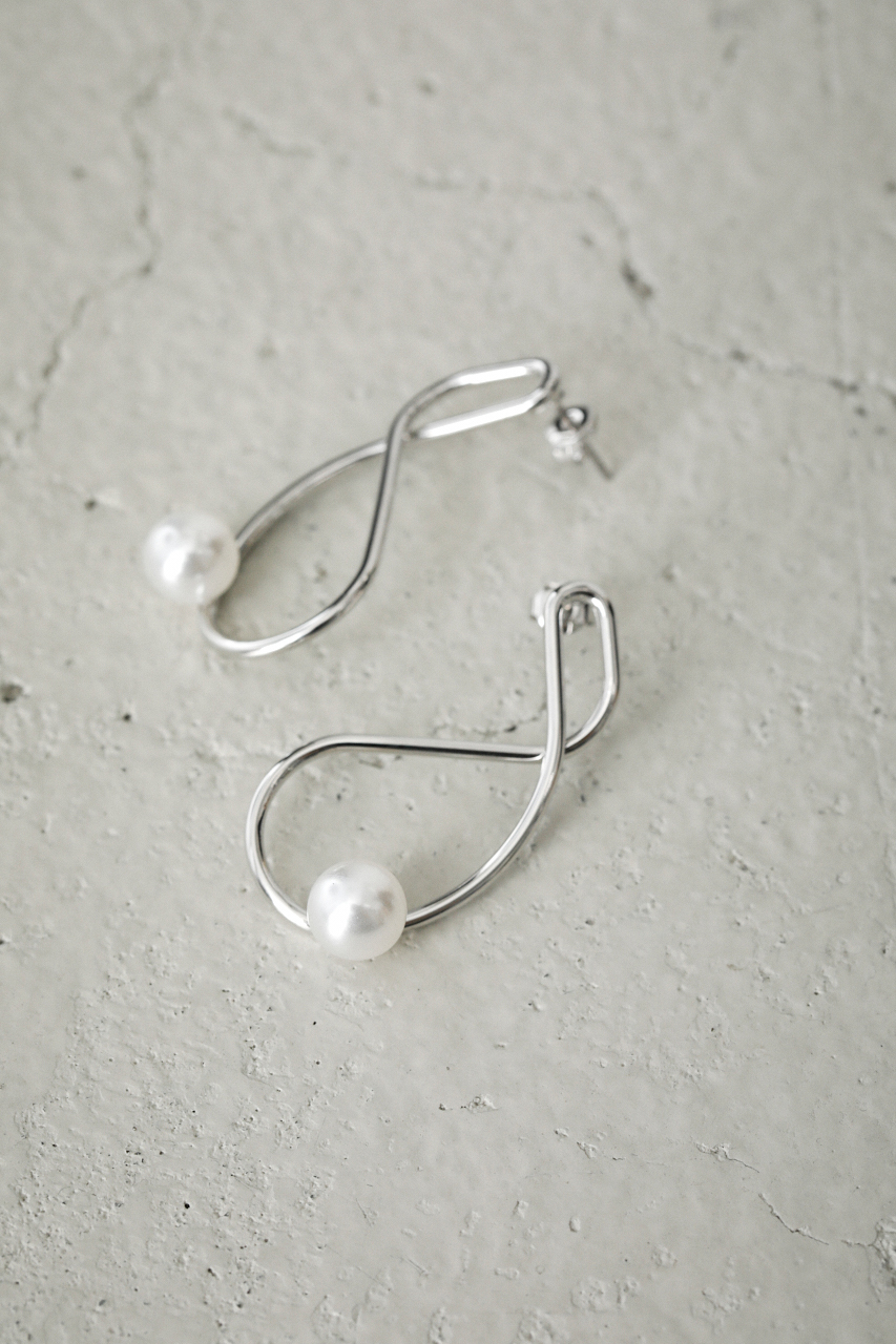 NUANCE FAUX PEARL EARRINGS/ニュアンスフェイクパールピアス 詳細画像 SLV 2