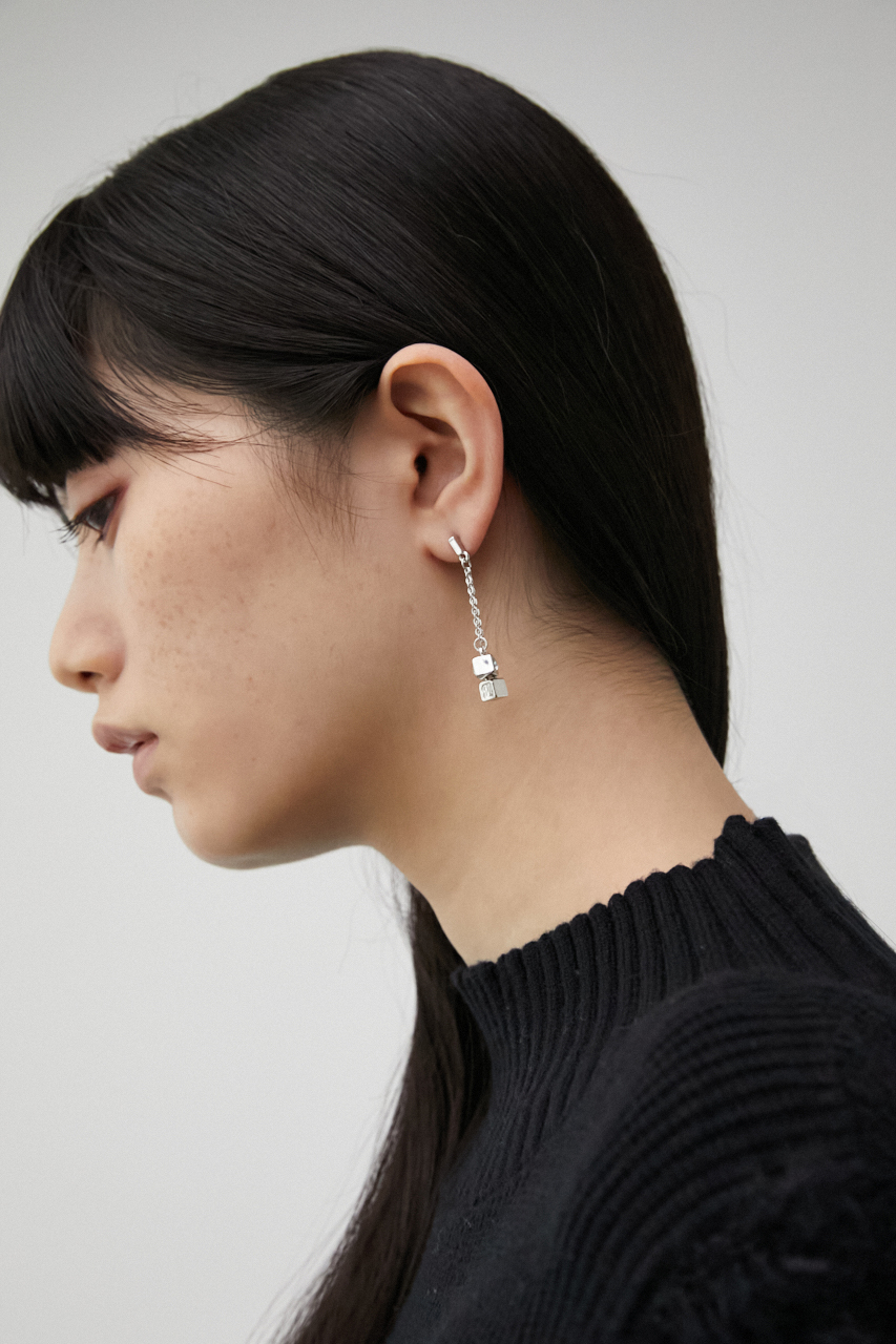 AZ MOTIF EARRINGS/AZモチーフピアス 詳細画像 SLV 1