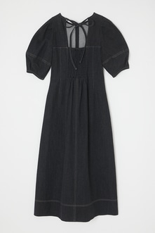 【PLUS】BACK OPEN FLARE LONG ONEPIECE/バックオープンフレアロングワンピース 詳細画像