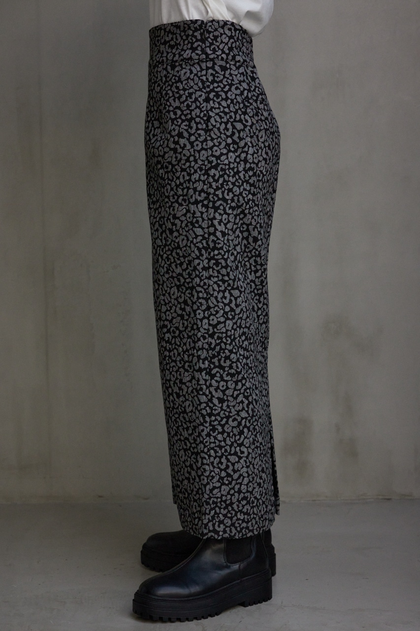 レオパードジャガードタイトスカート｜AZUL BY MOUSSY（アズールバイマウジー）公式通販サイト