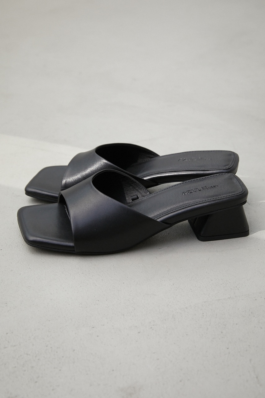 FAUX LEATHER LOW HEEL SANDALS/フェイクレザーローヒールサンダル 詳細画像 BLK 2