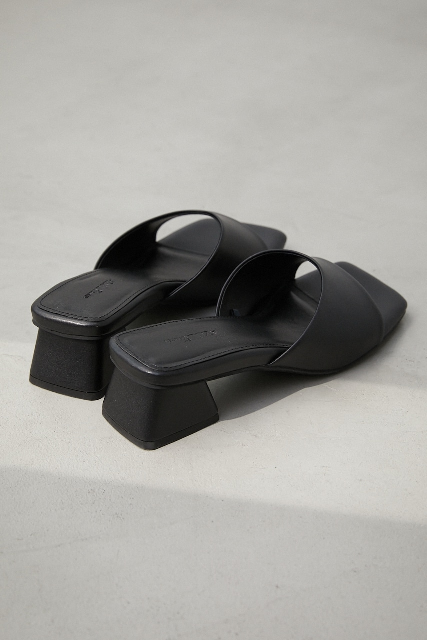 FAUX LEATHER LOW HEEL SANDALS/フェイクレザーローヒールサンダル 詳細画像 BLK 4