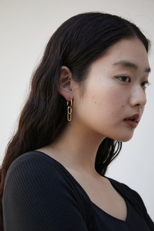 SHIMMERING SILVER EARRINGS/シマーイングシルバーピアス 詳細画像