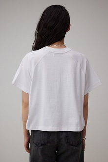 BOXY CROPPED TEE/ボクシークロップドTシャツ｜AZUL BY MOUSSY（アズールバイマウジー）公式通販サイト