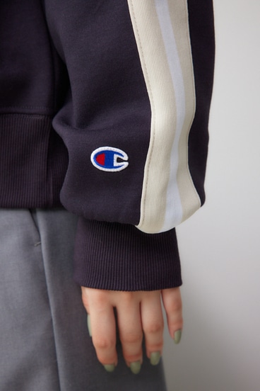 【Champion】CREW NECK SWEATSHIRT/クルーネックスウェットシャツ 詳細画像