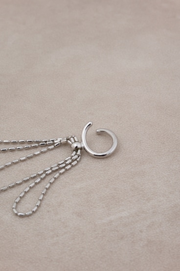 リボンモチーフスウィングイヤーカフ 詳細画像