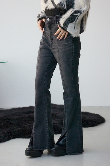 AZUL DENIM センターステッチスリットフレアデニム