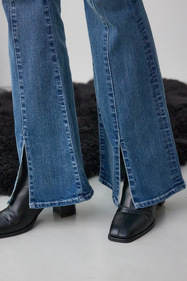 AZUL DENIM センターステッチスリットフレアデニム 詳細画像