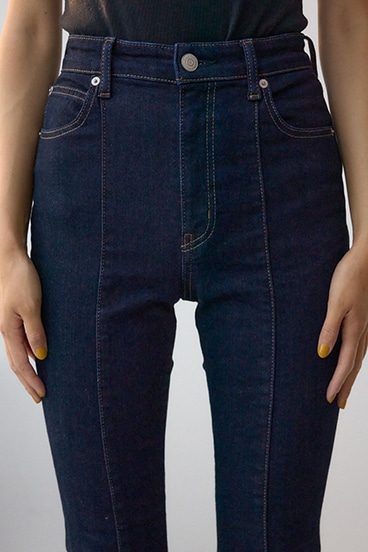 AZUL DENIM センターステッチスリットフレアデニム 詳細画像