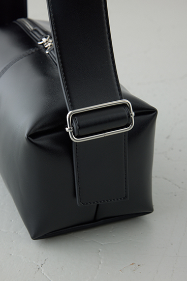 【WEB限定】スクエアショルダーバッグ 詳細画像