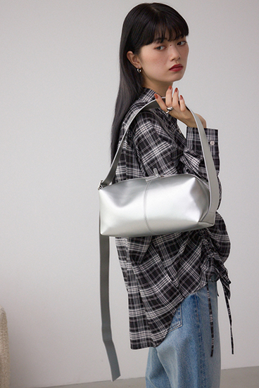 【WEB限定】スクエアショルダーバッグ