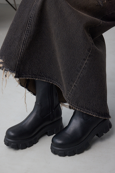 【WEB限定】シャークソールショートブーツ