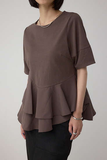 ペプラムカットフレアトップス