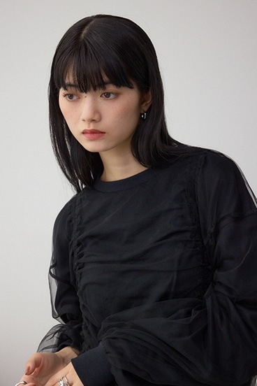 チュールレイヤードトップス