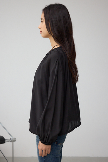 ノーカラーシアーブルゾン 詳細画像