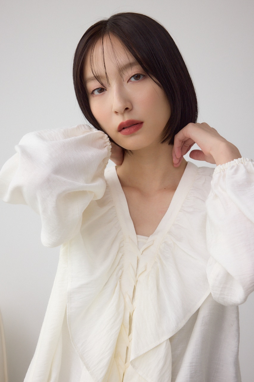 【着丈バリエ】レースアップラッフルブラウス