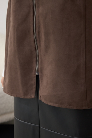 Vネックスエードギャザーベスト 詳細画像