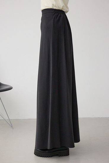セミフレアスカート 詳細画像