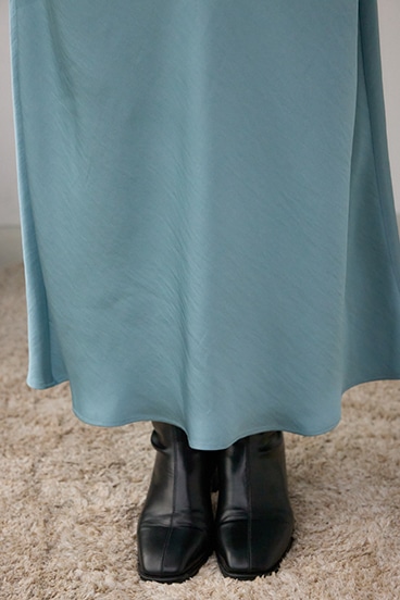 VENUSナローサテンスカート 詳細画像