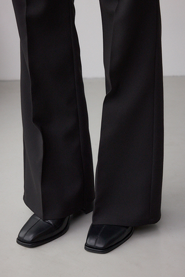 【堀田茜さん着用アイテム】VENUSフレアパンツ 詳細画像